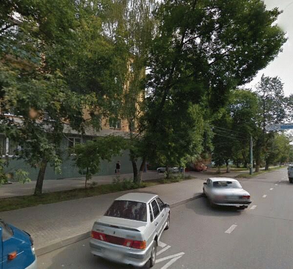 Банкомат Липецккомбанка по адресу ул. Первомайская,  д. 66