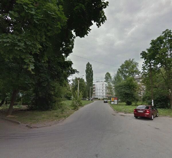 Банкомат Сбербанка России по адресу ул. Космонавтов,  д. 28