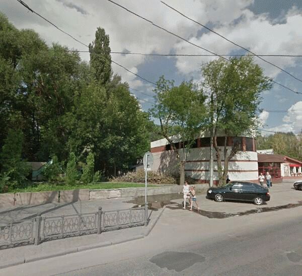 Банкомат Сбербанка России по адресу площадь Петра Великого 3